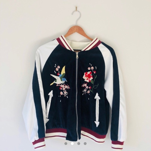 EMBROIDERED BOMBER JACKET. - Picture 2 of 4